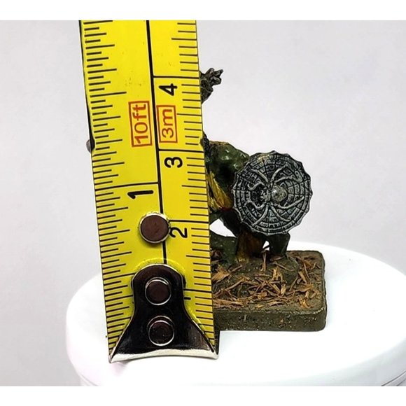 Vintage Orc Rare Stone Made Ogre Warrior With Spider Embossed Shield And Weapon - Picture 2 of 16